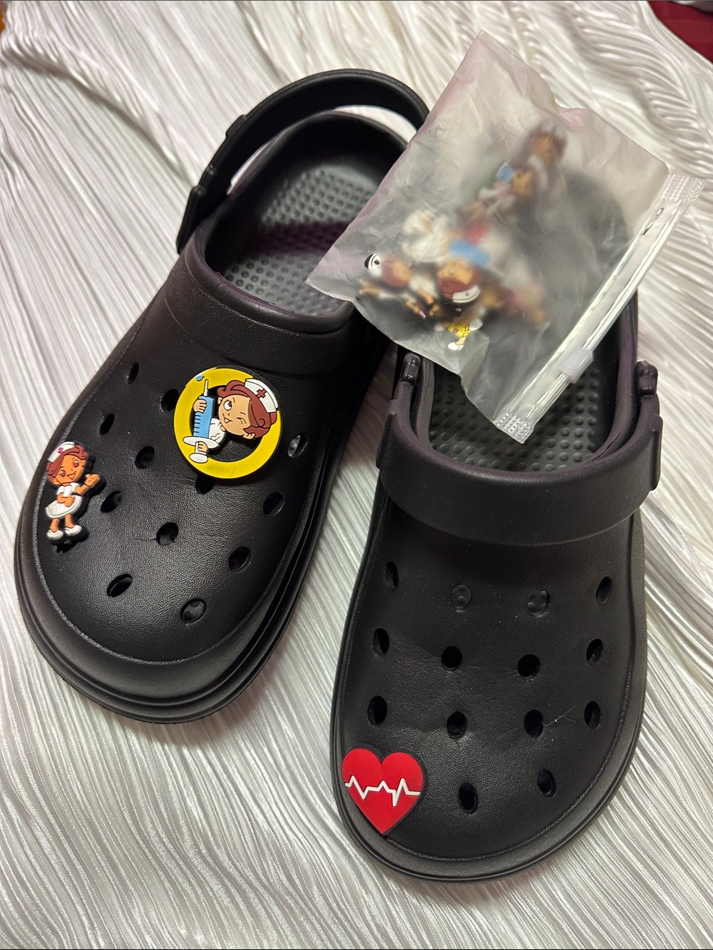 New Nursing nurse doctor hospital work women shoes crocs style black charms